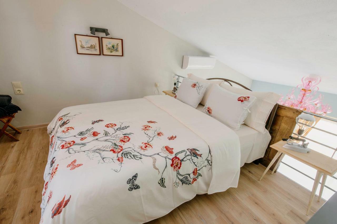 Loft Apartments Komotini Bagian luar foto